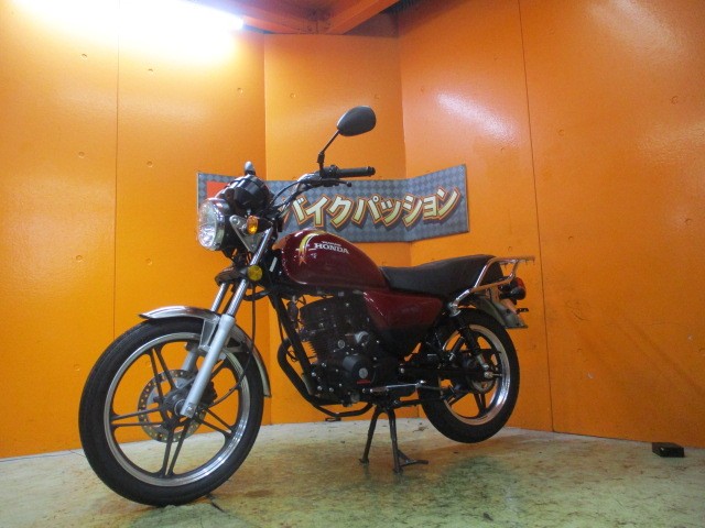 最長２４か月保証付き！！カラーもスポーティーなレッド！かっこいいですよね！早い者勝ちの一台ですよ！