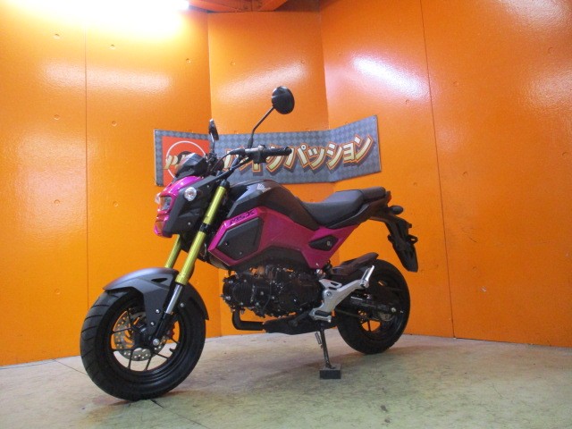 最長２４か月保証付き！！逆車にしかないこのピンクは本当に希少ですよ！通販も大歓迎の一台ですよ！