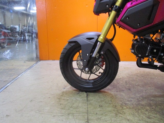 ホイールもこの通り状態グッド！来店が難しい方はお電話にて通販も可能ですよ！早い者勝ちの一台！！