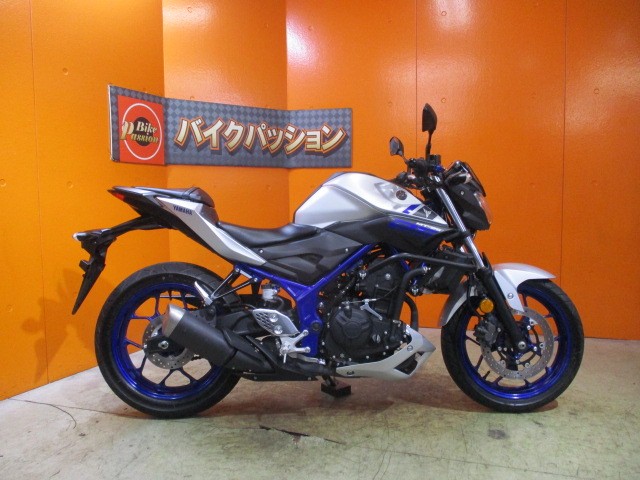 横から見てもこの通り状態グッド！！流石低走行車！やばいくらい綺麗な一台ですよ！他店追従不可能価格！！