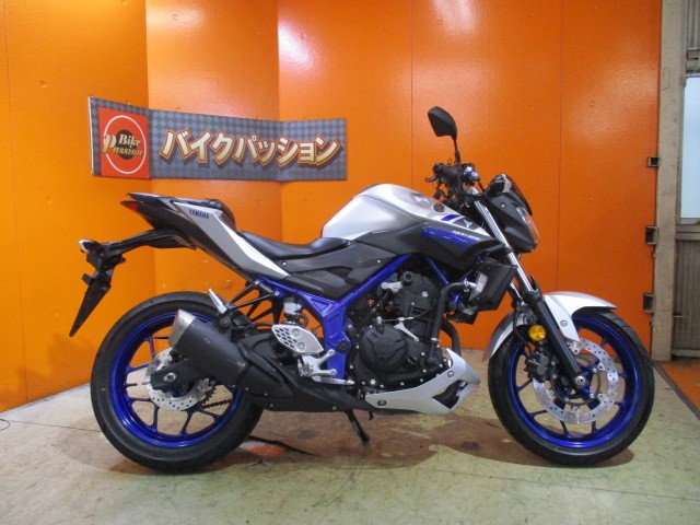 横から見てもこの通り状態グッド！外装もエンジンもマフラーまでもが写真の通り綺麗な一台ですよ！決済価格