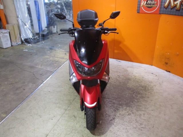 フロントから見てもこの通り状態グッド！！ＮＭＡＸは純正でヘッドライトがＬＥＤ！夜の走行も楽々ですよ！