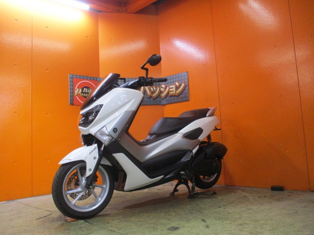 最長２４か月保証付き！！カラーも男女問わず人気の高いホワイトメタリック！勿論通販も大歓迎の一台！！