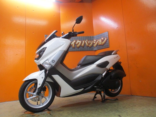 最長２４か月保証付き！カラーも男女問わず人気の高いホワイトメタリック！本当にお洒落なカラー！