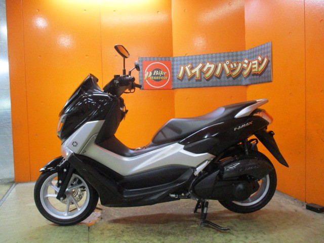 反対側もこの通り状態いいですよ！駆動系の樹脂の日焼けもなく機関もとっても良好です！