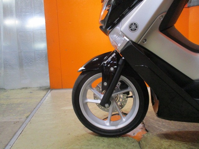 Ｆ足回りもこの通り状態良好ですよ！もちろんオイル漏れもありません！綺麗な一台！早い者勝ち！