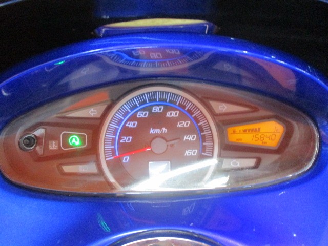 走行もまだまだの１５８４０ｋｍ！！ＥＳＰですから燃料消費率１Ｌ＝５３．２ｋｍの高燃費車両！！