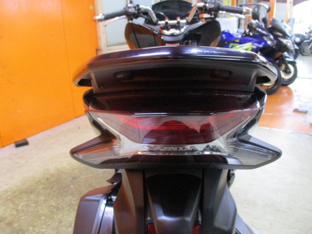 テールもこのＫＦ３０モデルはとってもスタイリッシュ！！安心の純正フルノーマル車両！！勝負価格の一台！