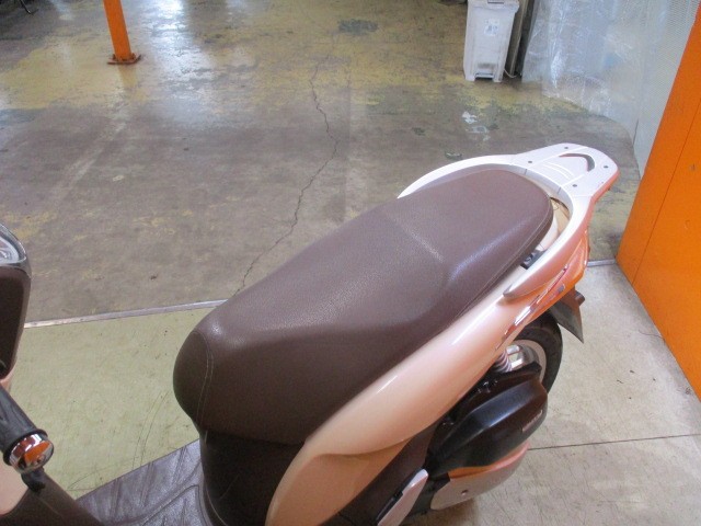 シートもこの通り破れもなければへたりもありません！来店が難しい場合にはお電話にて通販も可能ですよ！