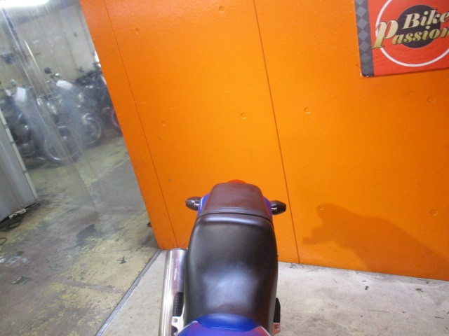 シートもこの通り破れもなければへたりもありません！来店が難しい場合にはお電話にて通販も可能ですよ！