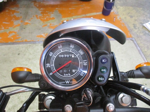 走行も６３９７ｋｍの低走行車！！来店が難しい方はお電話にて通販も可能ですよ！他店追従不可能価格！！