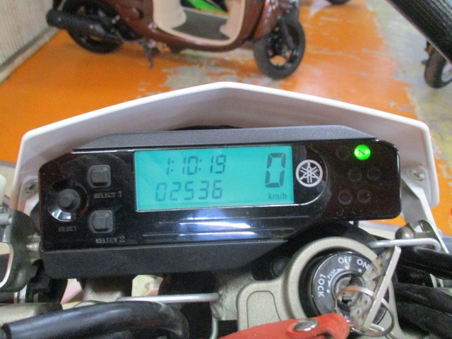 走行もびっくり低走行の２５３６ｋｍ！この距離でこの状態でこの価格は正に他店追従不可能価格！！