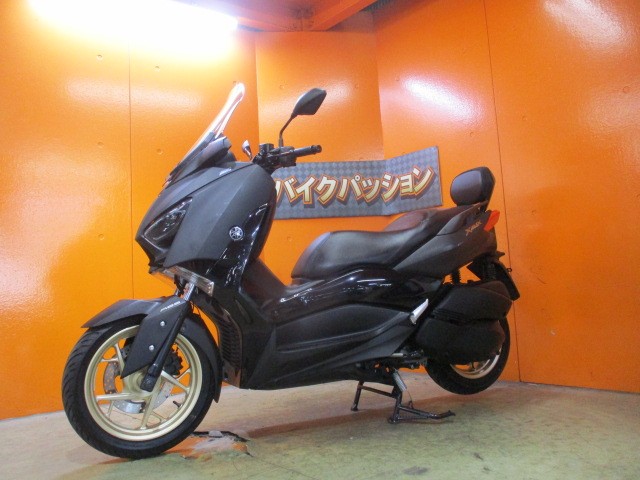 最長２４か月保証付き！写真の通り若干の傷があるので驚きのこの価格！そこまでは目立ちませんよ！