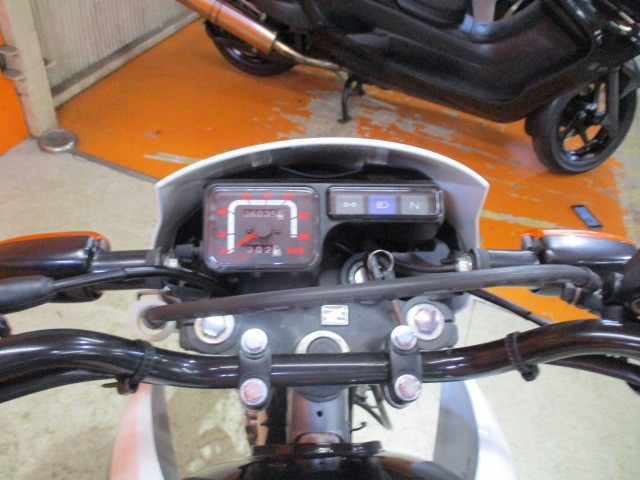 走行もびっくり低走行の６０３５ｋｍ！！のればわかるこの乗りやすさ！勿論通販も大歓迎の一台！！決済価格