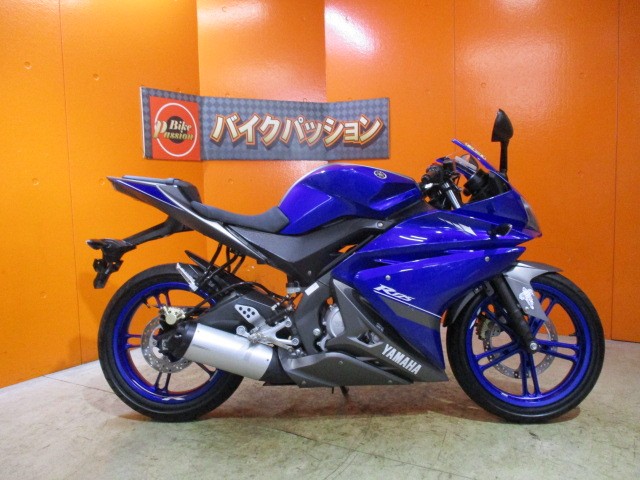 横から見てもこの通り状態グッド！レプリカ初めての方でも安心の純正フルノーマル車両！！