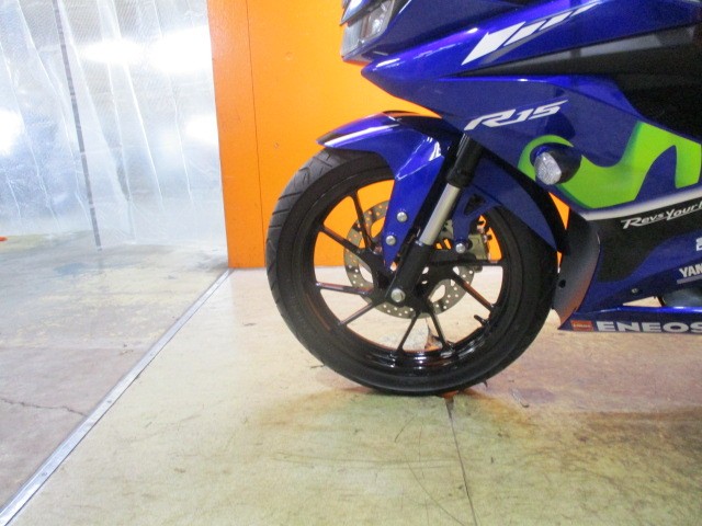 ホイールもこの通り状態グッド！Ｆフォークが倒立だと見た目も性能も格段にスポーツ感がＵＰですよね！