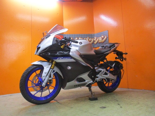 最長２４か月保証付き！！当社は逆車でも安心の保証付き！Ｒ－１５Ｍはスリーパークラッチにクイックシフト