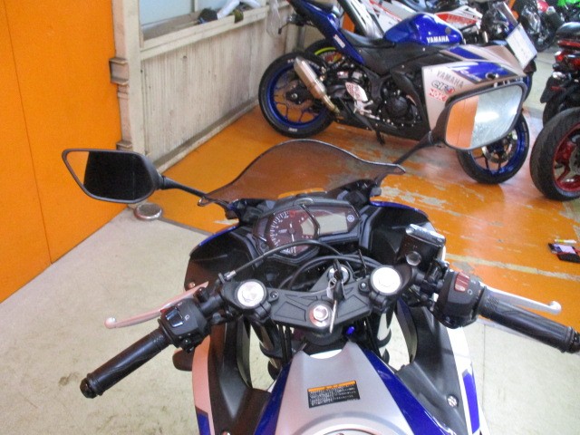 ハンドル回りもこの通り状態グッド！コンセプトでもある毎日乗れる！って感じのきつくないセパハン！