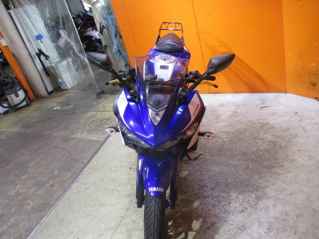 フロントから見てもこの通り状態グッド！！やはりこの迫力の２つ目はかっこいい！！他店追従不可能価格！！