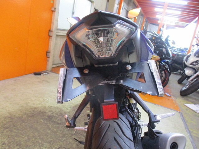 Ｒ周りもこの通り状態グッド！！社外のテールにフェンダーレスＫＩＴ装着済み！かっこいい！！