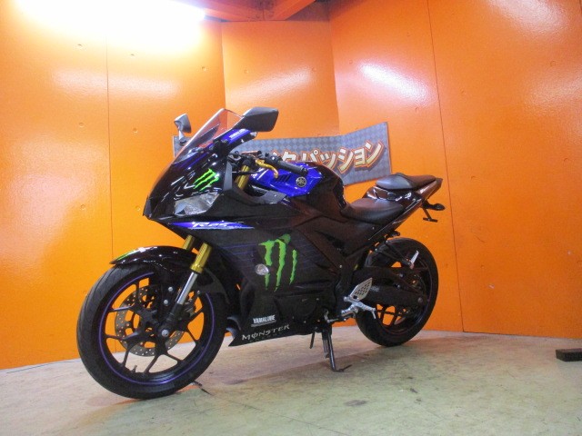 最長２４か月保証付き！！このモンスターカラーでこの価格は正に他店追従不可能価格！通販も大歓迎の一台！