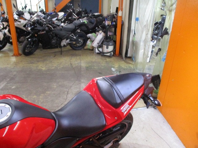 シートもこの通り破れもなければへたりもありません！車両重量僅か１６９ｋｇでも最高出力は４２ＰＳやばい