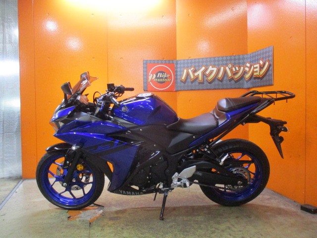 反対側もこの通り状態グッド！このＲ－３のパワーウェィトレシオはまじでやばい！中免レプリカ最強ですよ！