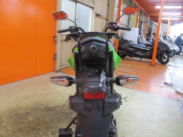 テール周りもこの通り状態グッド！！Ｚを冠にもつこのＺ１２５ＰＲＯはスタリングもかっこいいですよ！！