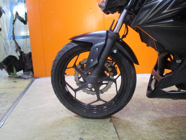 ホイールもこの通り状態グッド！！正次世代ネイキッド！！Ｚ２５０！マイチェン後は希少ですよ！！