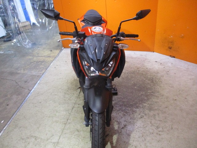 フロントから見てもこの通り状態グッド！この筋肉質なフェイスは本当に斬新！かっこいい！！