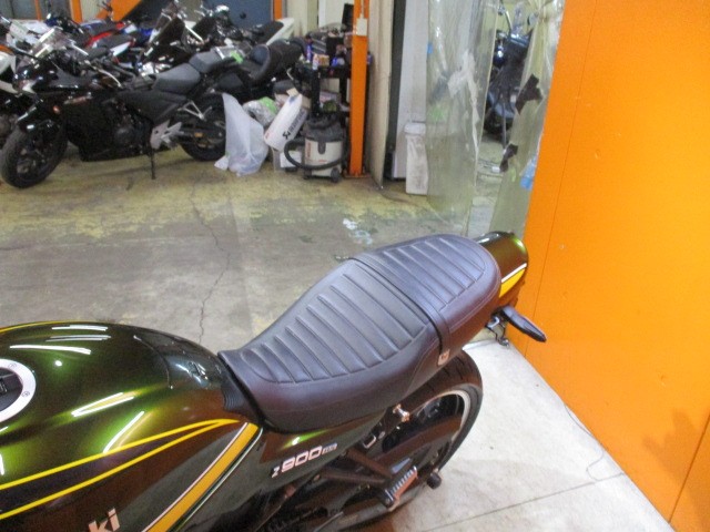 シートもこの通り破れもなければへたりもありません！純正のタッグロールがたまらない一台！！勝負価格