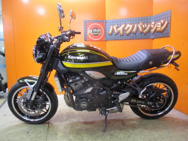 反対側もこの通り状態グッド！！流石低走行車！！本当に状態グッドですので勿論通販も大歓迎の一台！！